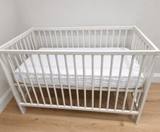 free ikea gulliver baby cot with mattress