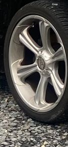 A set of Toyota landcruiser 22" wolfrace alloys