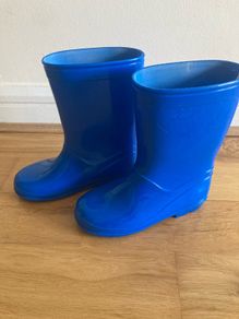 Wellingtons 12 uk