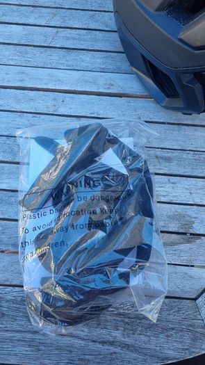 fox dropframe bike helmet