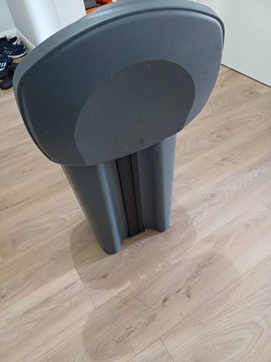 Peddle garbage / dust/ litter bin