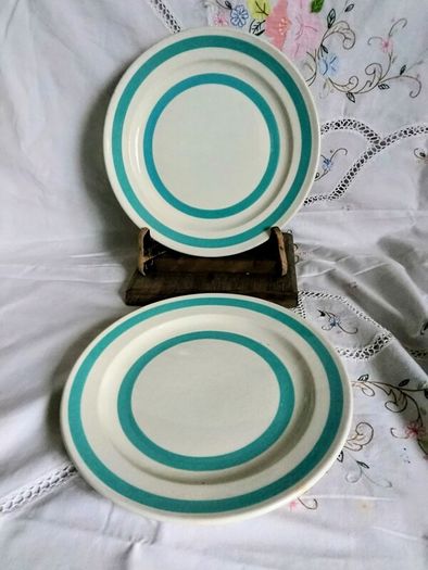 Carrigaline pottery striped plates, Carrigaline Dinner plates