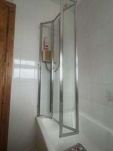 Shower Door Free