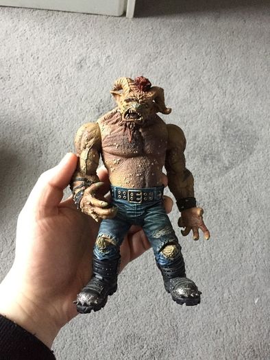 Detailed action figure : Monster