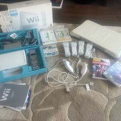 Nintendo Wii Mega Bundle - 4 Controllers, Balance Board, 5 Games (All Boxed, Mint Condition)