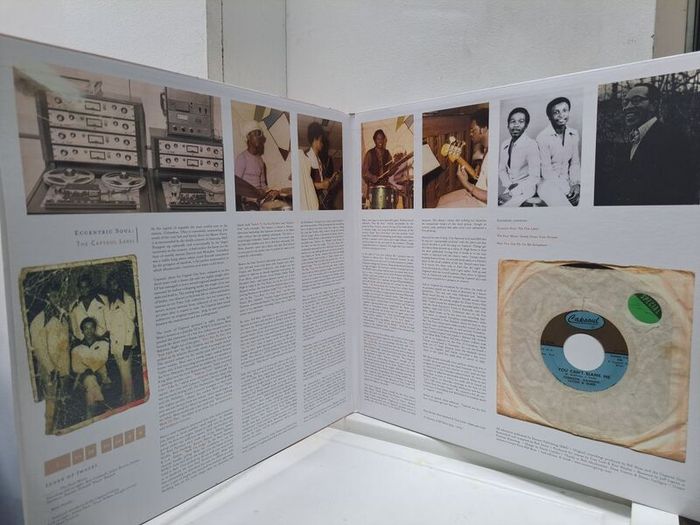 Eccentric Soul ,  the Capsoul label Double lp , Soul Reissue on numero label