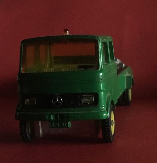 Siku Mercedes LP 608 truck