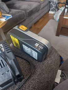 24v battery and charger
