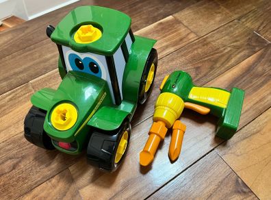 John Deere Build-a-Johnny Tractor