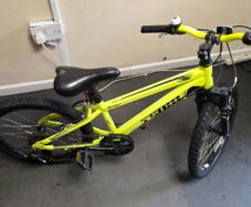 20inch Kids Mountain Bike  Great Condition