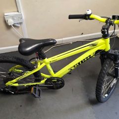 20inch Kids Mountain Bike  Great Condition