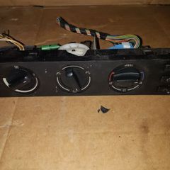 Bmw 5 series e39 a/c climate control module regulator 6909242