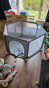 Babylo Safe & Secure Hexagonal Playpen (Grey)  Great Condition