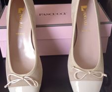Suede leather pumps