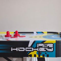 air hockey