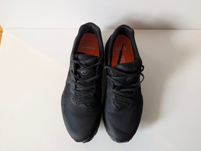 Mammut hiking shoes