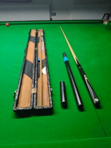 snooker cue