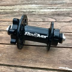 DMR Revolver Front Hub