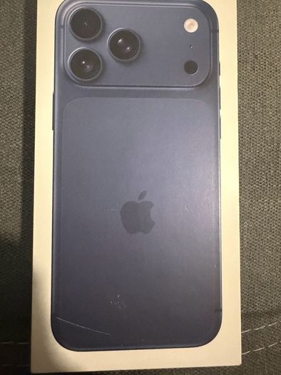 iPhone 17 pro max 256GB