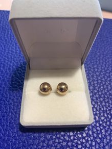 Gold Earring