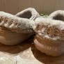 Crocs Lined Fuzz faux fur Strap Clog beige new Image 2