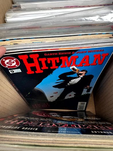 Marvel & DC Long Comic Box w 300 comics for Sale