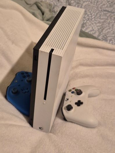 Xbox One S Console