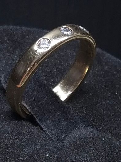 Vintage French 18ct Gold Diamond Ring Size 49 | 3 Natural Diamonds | 3.48g