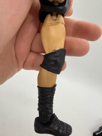 wwe elite series 32 Cody Rhodes action figure