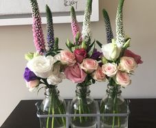 3 Piece Glass Vase Set and Holder