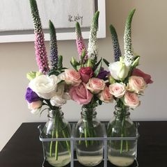 3 Piece Glass Vase Set and Holder