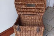 Vintage Wicker Storage Basket/Box
