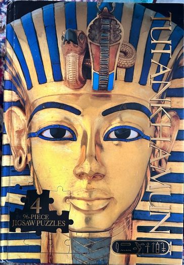 2 hard back collectibles about Egypt. Jigsaw book contains all pieces and both are in near mint condition