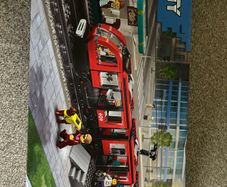 LEGO City Downtown Train 60423 brand new