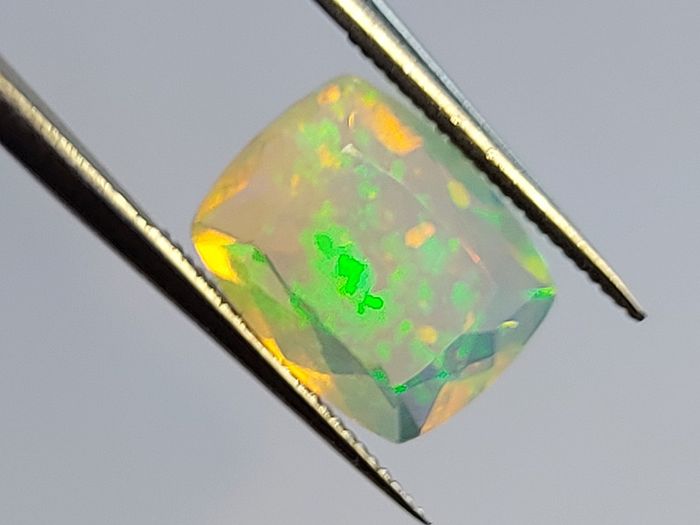 Faceted Ethiopian opal 1.89 ct