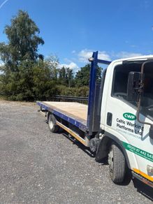Isuzu NPR 13ft flatbed