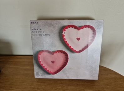 novelty plates