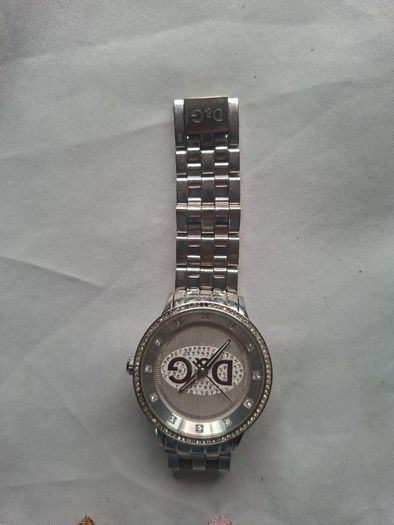 D&G Dolce & Gabbana Women's DW0144 STRASS PRIME TIME Stainless Steel Watch