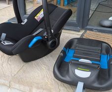 Car seat and base