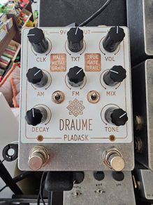 Pladask Draume guitar pedal