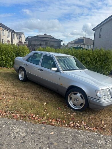 W124 1994 Mercedes E280  Automatic