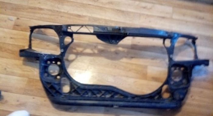 Seat Exeo Front Panel