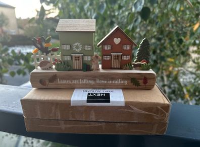 NEXT Autumn wooden decor piece