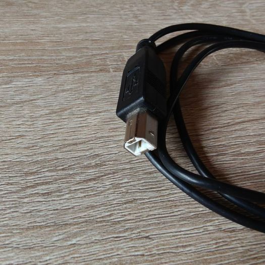 USB-A to USB-B 1m cable