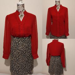 Beautiful Rowen Avenue Red Top