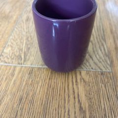 toothbrush holder
