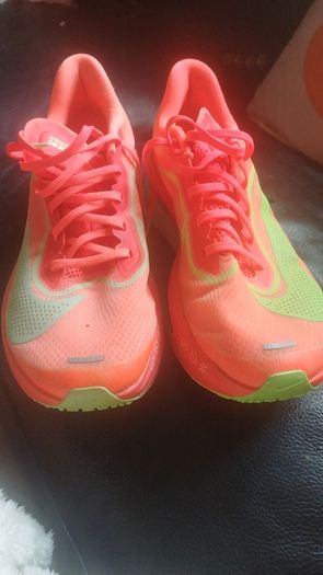 nike runners