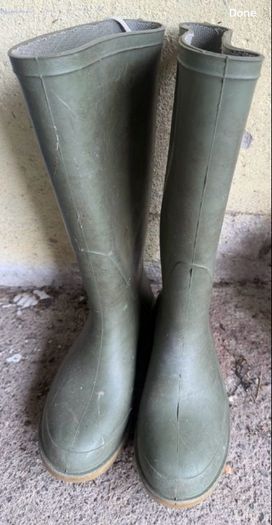 Garden Items - Watering Can / Hose / Wellies/ Strimmers x2