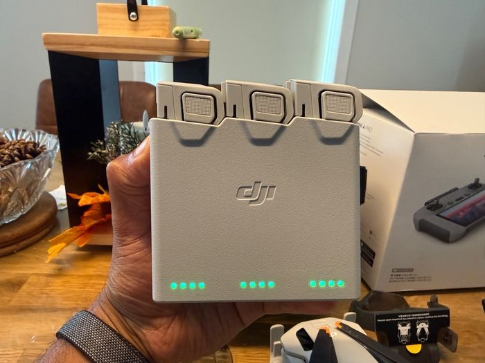 DJI mini 4 pro Fly more combo and extras