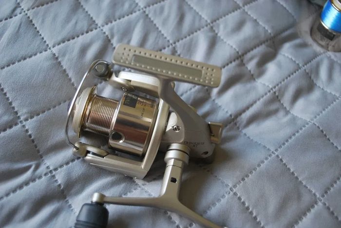 Shimano Twin Power XT3000